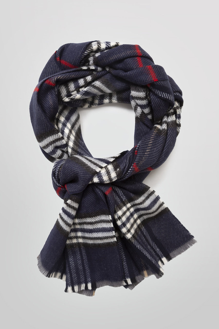 Szal Granatowy w Kratę