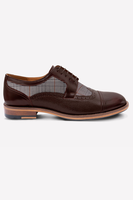 Buty Brązowe z Elementami Tkaniny w Kratę