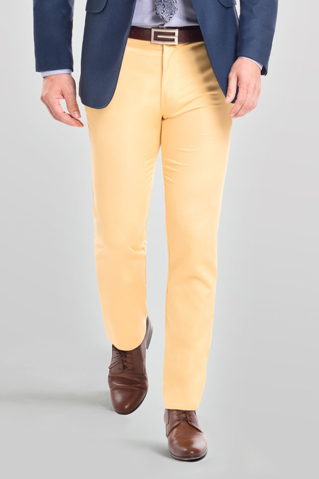 Chinosy Żółte