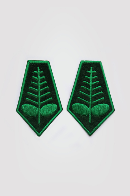 Dystynkcje Naszywki Myśliwskie Zielone z Szyszkami Łowczy